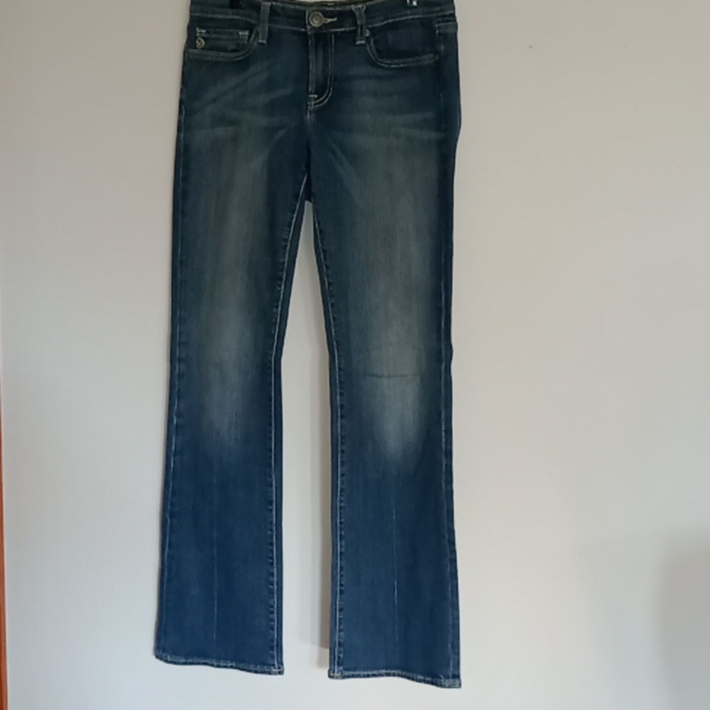 Women's jeans